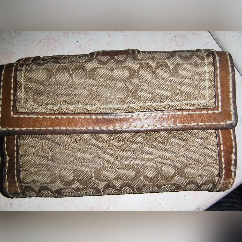Coach Signature Jacquard Khaki Mini Leather Wallet - Picture 6 of 10